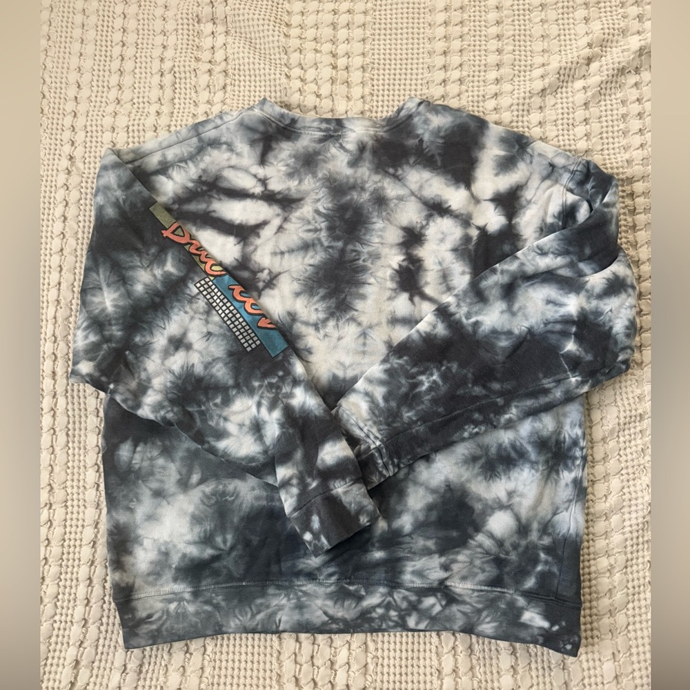 Buc-ee's Racing Tie-Dye Sweatshirt - Picture 2 of 2